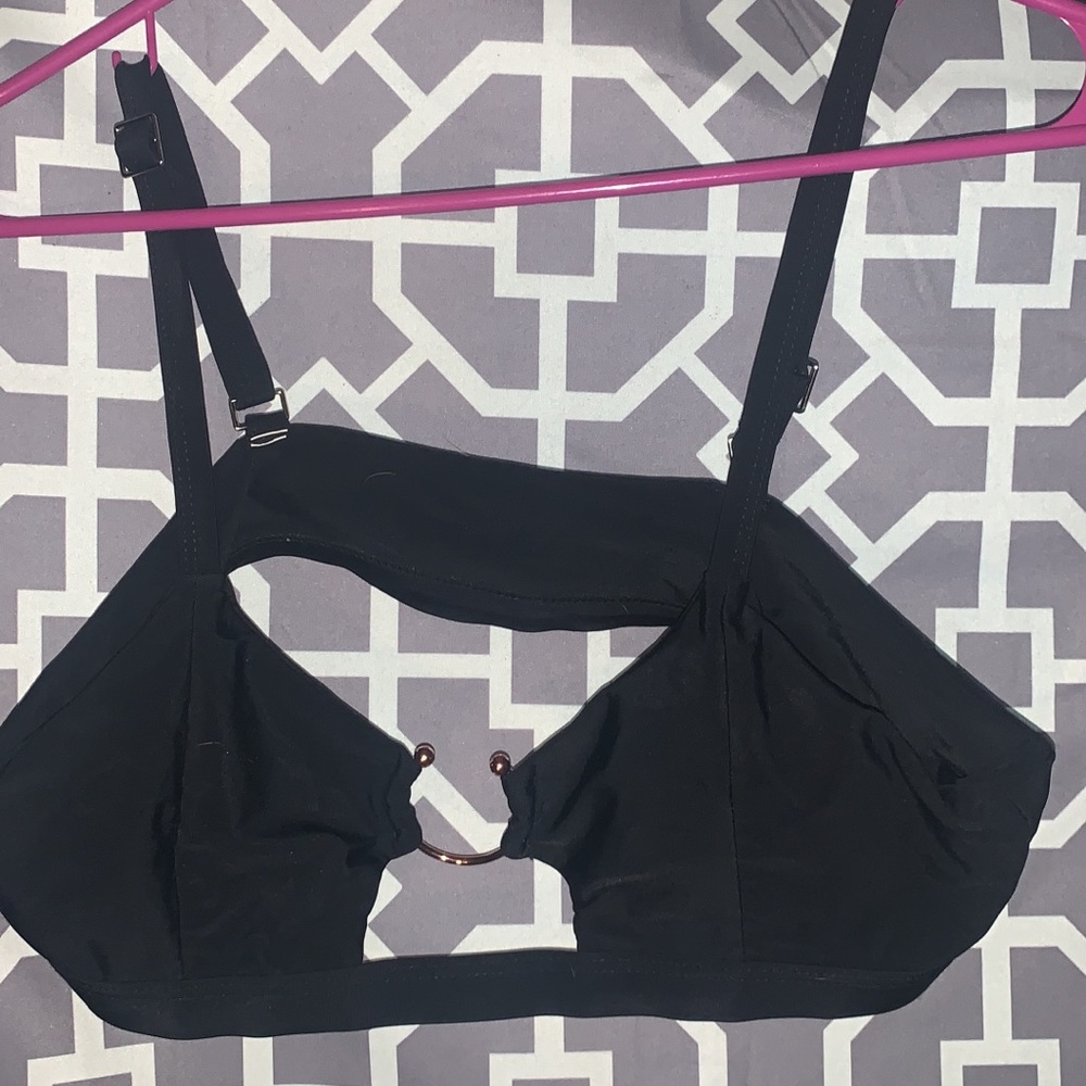 SHEIN black swimsuit top never been worn size large $10